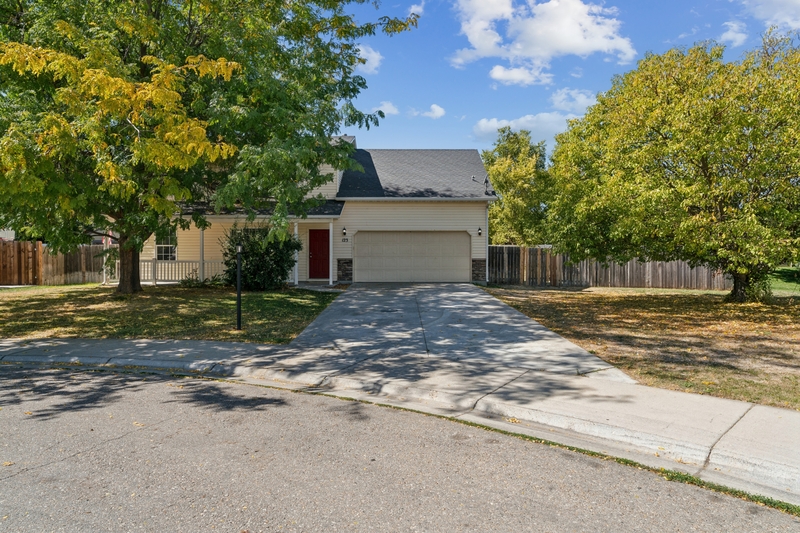 Kuna House: 123 Chapparosa Court East
