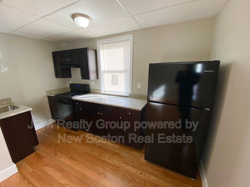 Lynn Condo: 38 Neptune St