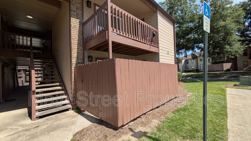 Pensacola Condo: 2303 West Michigan Avenue