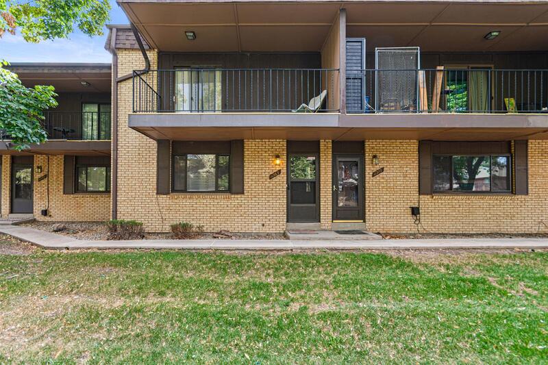 Lakewood Townhome: 11363 W 18th Ave