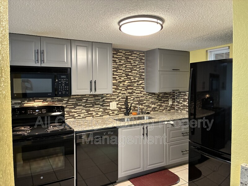 Gainesville Condo: 1810 NW 23rd Blvd