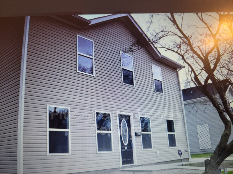 513 Stockton Rd