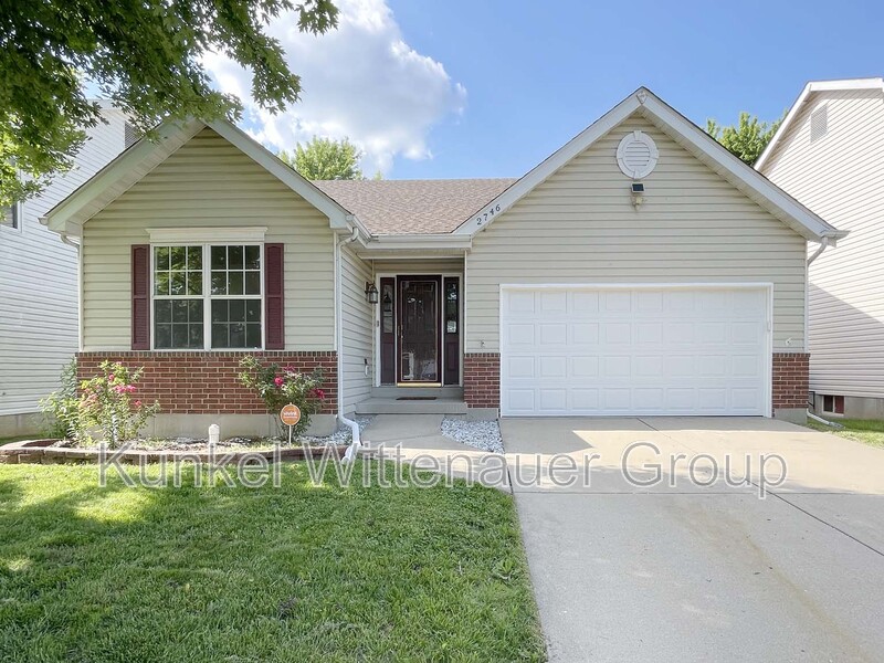 Belleville House: 2746 Brookrun Drive