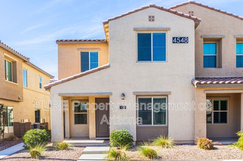 Gilbert Townhome: 4548 S Renaissance Dr