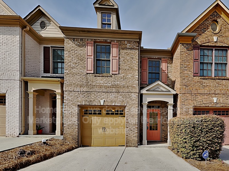 Suwanee Townhome: 2823 Gower Way