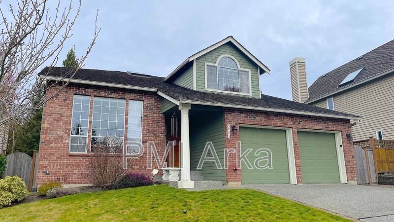 Sammamish House: 3709 248th Avenue Southeast