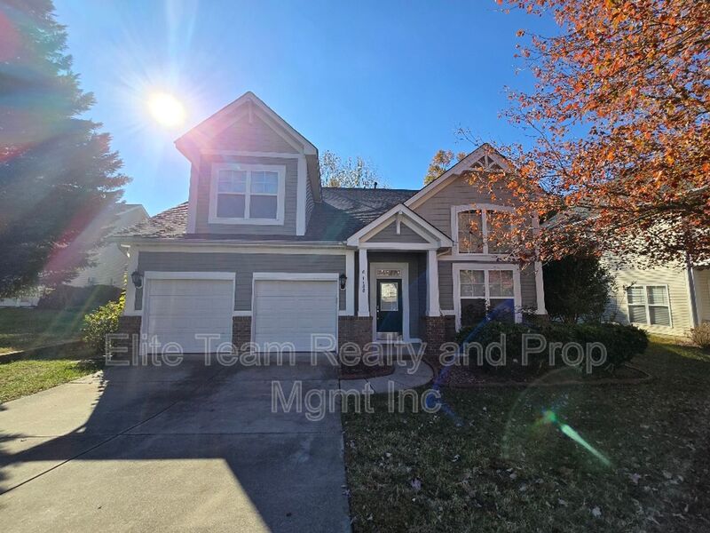 Matthews House: 1188 Stonedown Lane