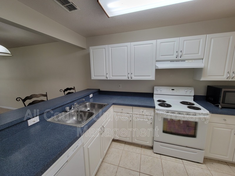 Main Rental Photo 5