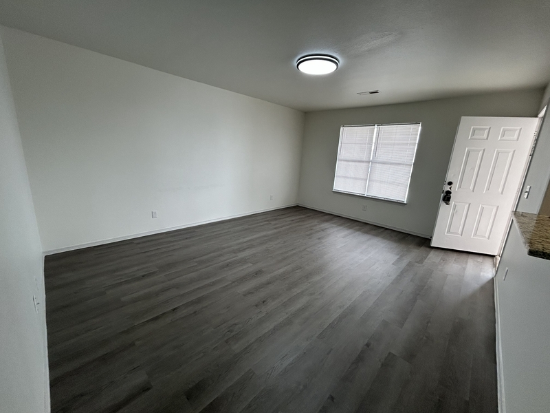 Springdale Condo: 329 Berry Street - 204