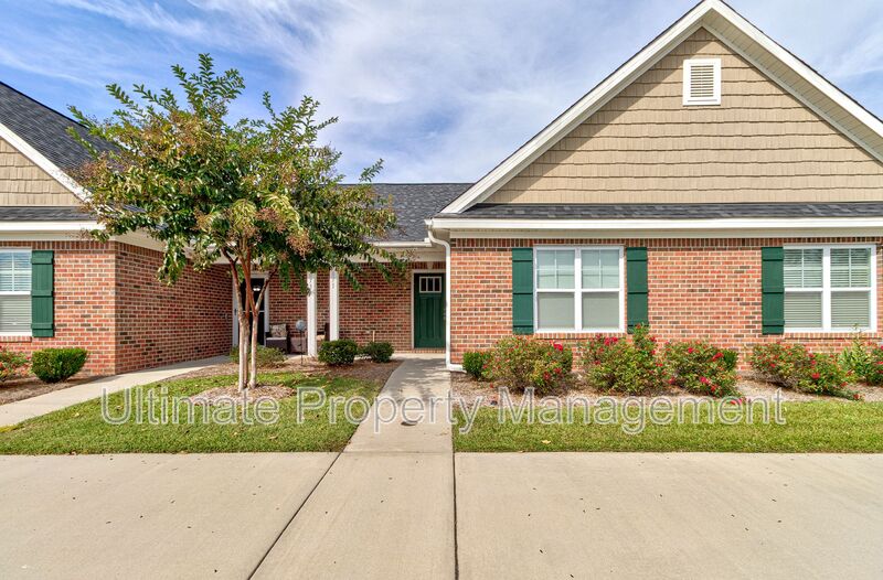 Leland Townhome: 1071 Bridgeport Way