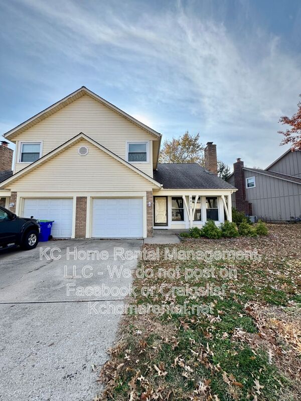 Overland Park Condo: 9817 W. 83rd Terrace