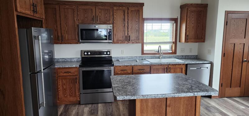 Manitowoc House: 5833 County Road C