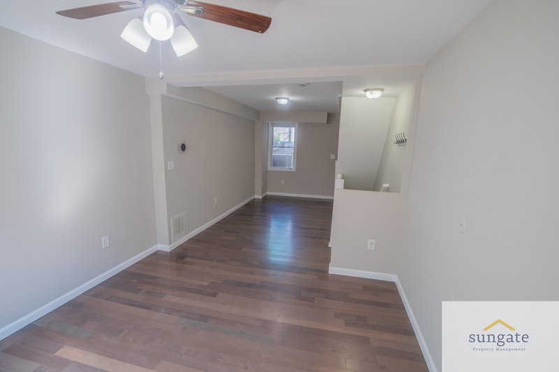 Baltimore House: 411 S Madeira St