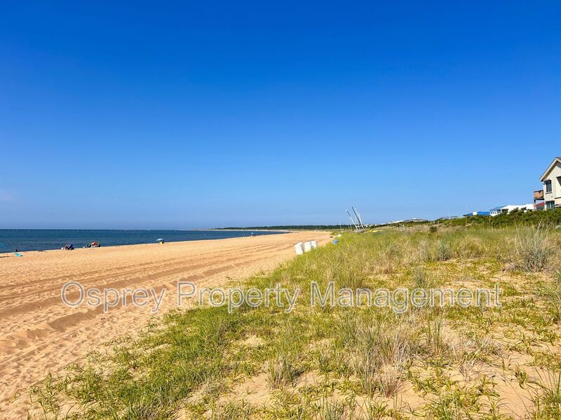 Charming Mother-In-Law Suite With direct beach access