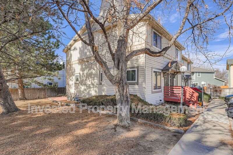 Aurora Condo: 17697 E Loyola Dr