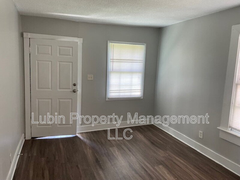 Memphis Condo: 3448 Carrington Rd