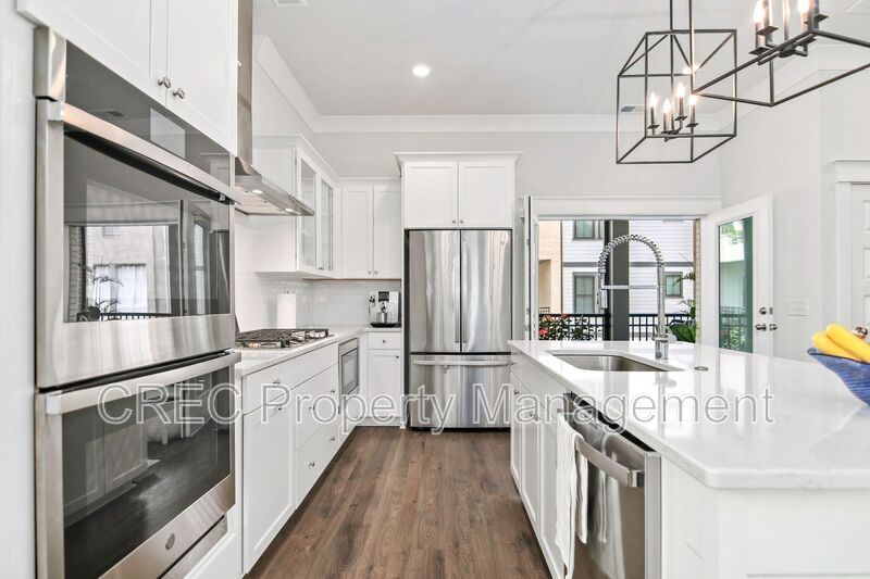 Mount Pleasant House: 1636 Florentia Street