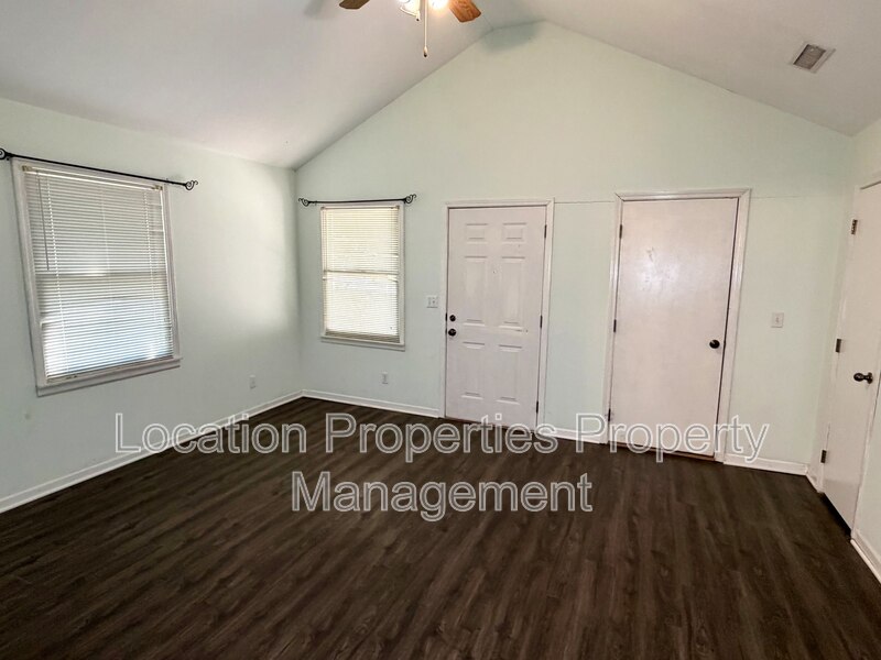 2234 Ohio Street, Lawrence, Kansas rental photo 9 of 26