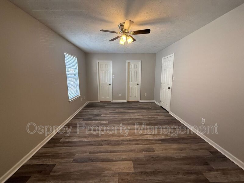 Spacious 4-Bedroom Home in Desirable Lee’s Mill! "ASK ABOUT OUR ZERO DEPOSIT" - Photo 7