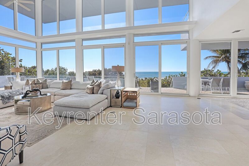 Longboat Key House: 5801 Gulf of Mexico Dr