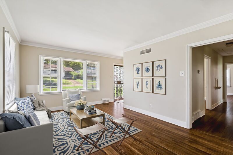 Memphis House: 1311 Parkland Rd