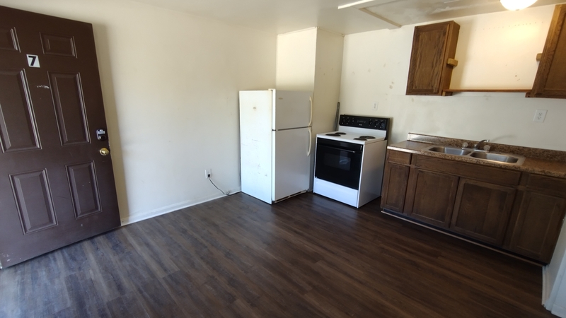 Uhrichsville Condo: 2223 North Water Street Extension - W07