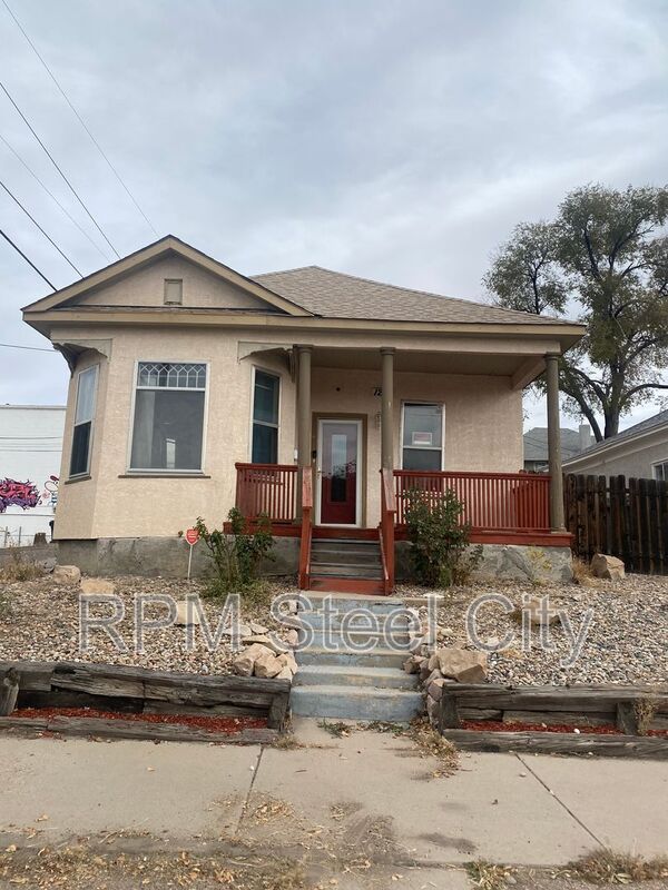 Pueblo House: 1210 N Elizabeth St