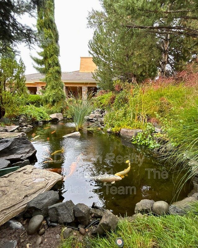 Reno House: 900 South Meadows Parkway