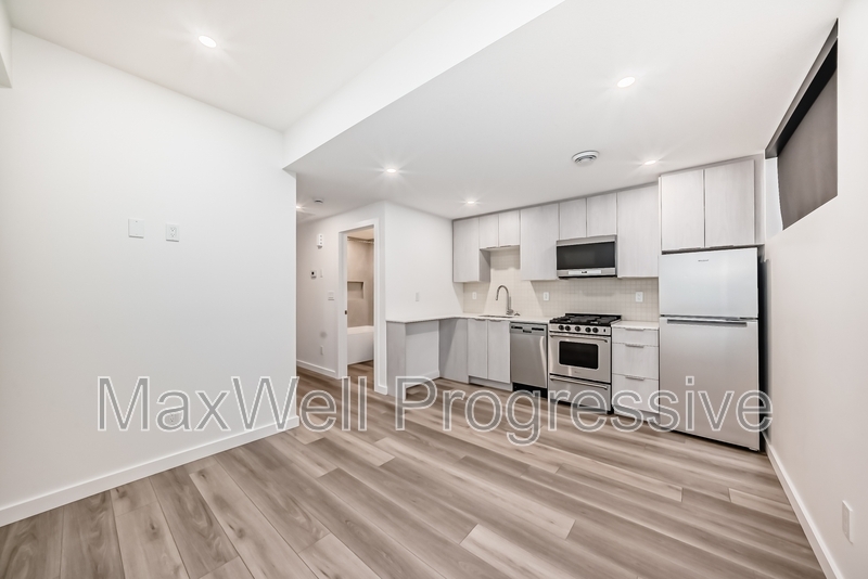 Edmonton Townhome: 6411 93 Street