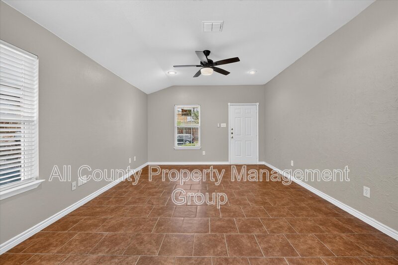 Main Rental Photo 6