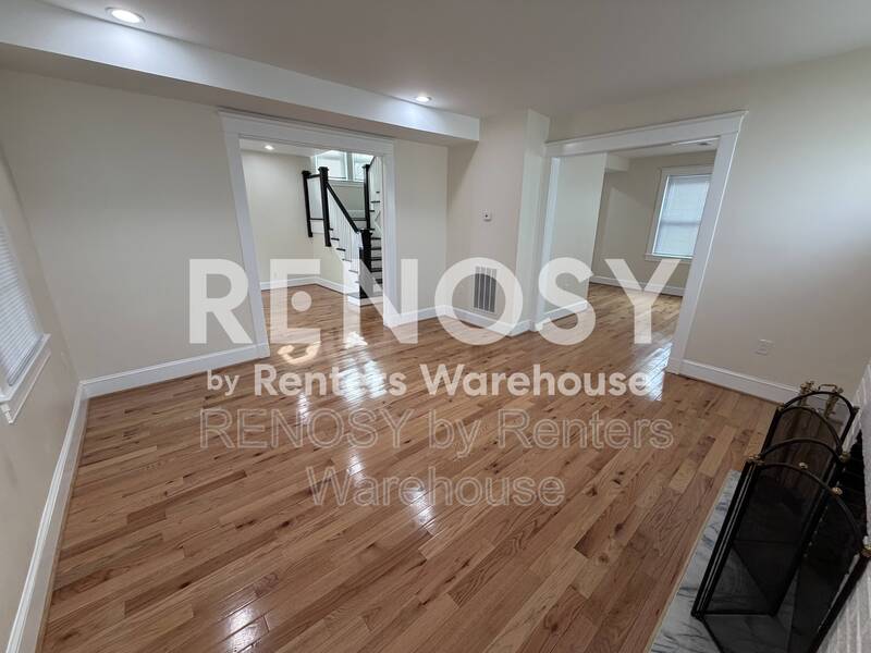Gwynn Oak House: 3911 Chatham rd