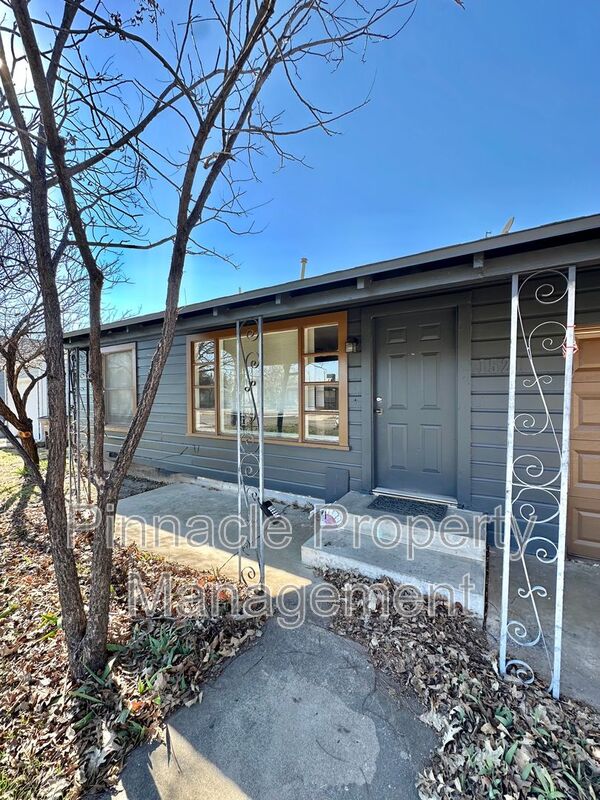 San Angelo House: 1521 Kenwood