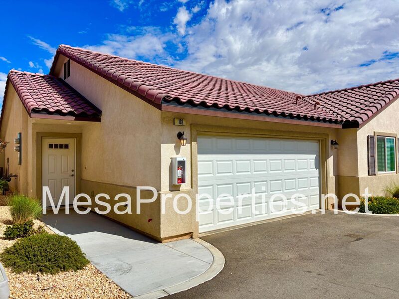 Hesperia House: 9550 Tamarisk Ave.