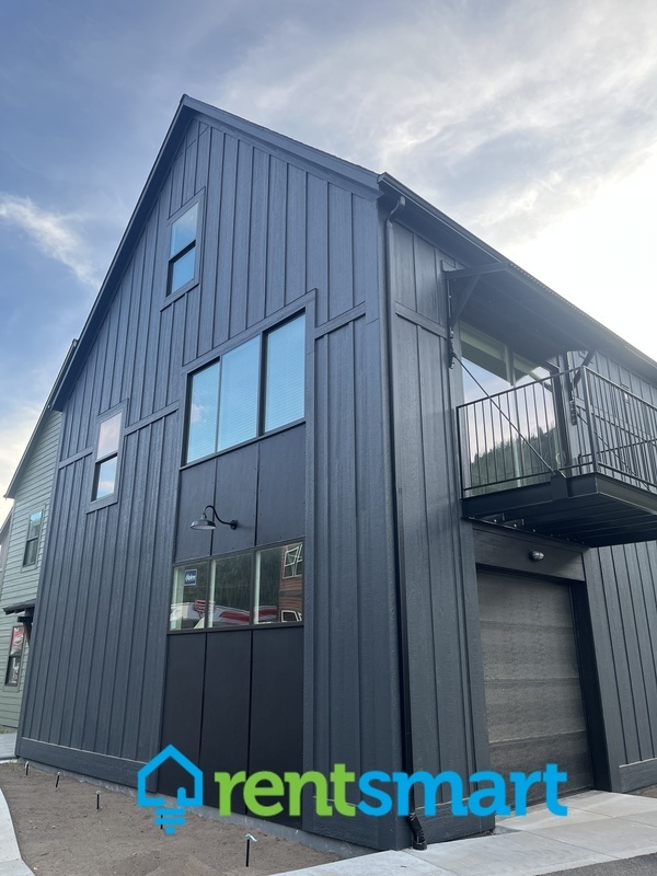 Missoula Townhome: 446 Michigan Avenue