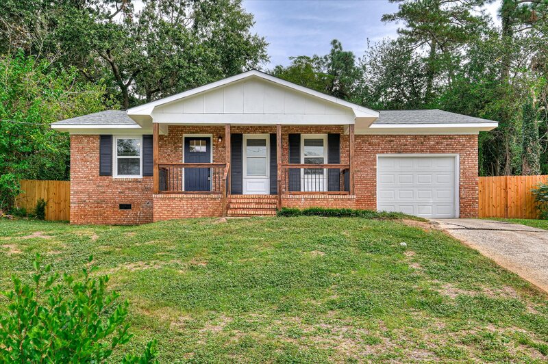 North Augusta House: 304 Coral Way