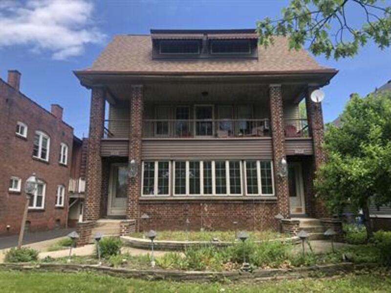 Lakewood Condo: 14724 Clifton Boulevard - 3