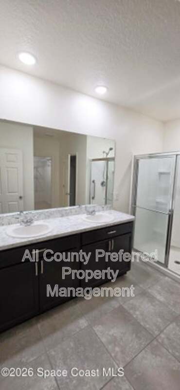 Main Rental Photo 9