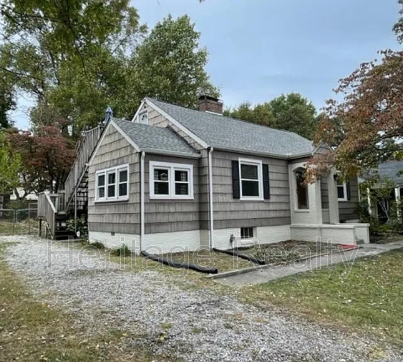 Knoxville House: 3201 Avondale Avenue