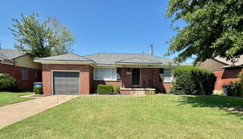 Tulsa House: 1045 East 53rd Street