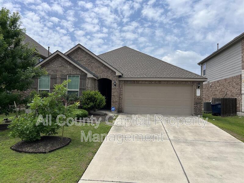 Pflugerville House: 17212 Casanova Ave