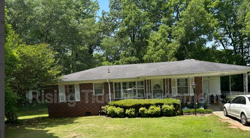 Birmingham House: 924 N Martinwood Dr