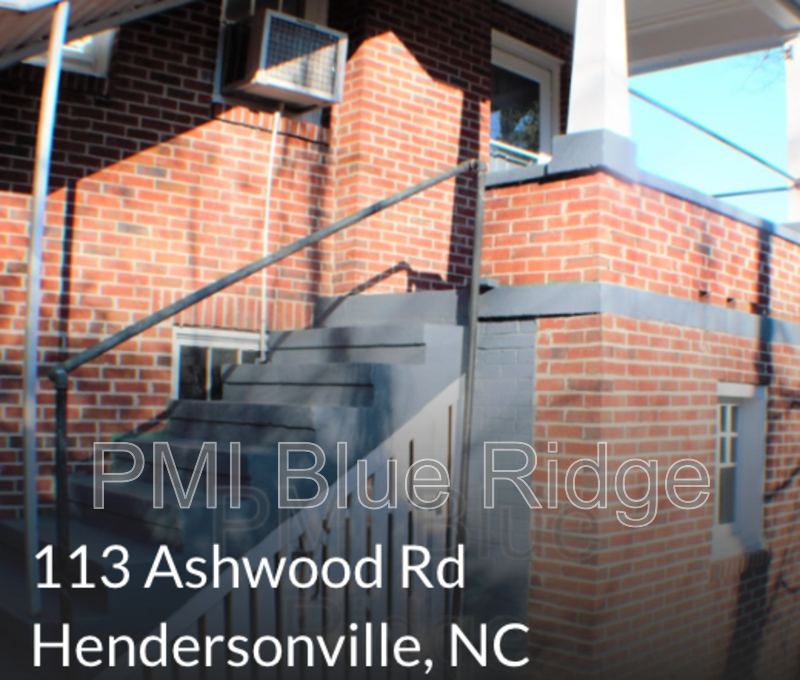 Hendersonville House: 113 Ashwood Rd