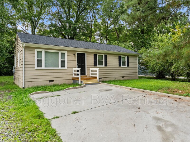 Richmond House: 924 Kingsway Road