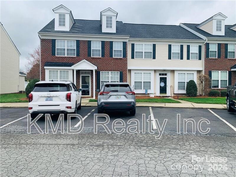 Denver Townhome: 7549 Bluff Point Lane