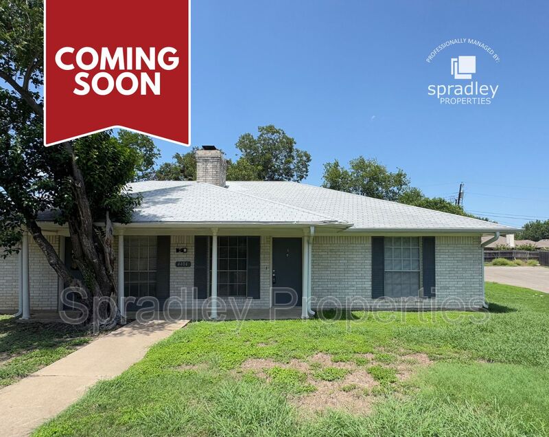 Temple Condo: 4404A Briar Clif Rd