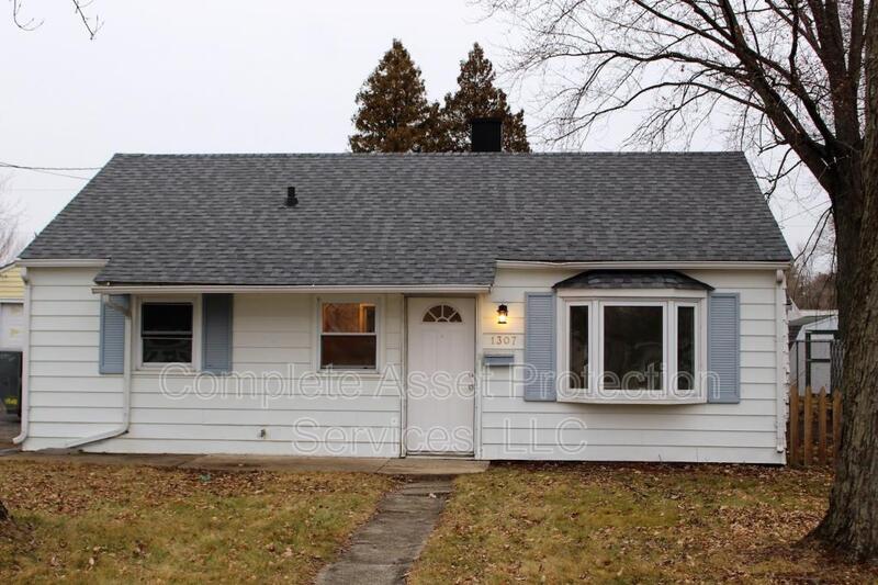 Request a Viewing for 1307 Elm Street Tenant Turner