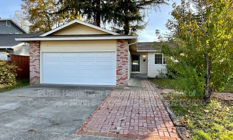 Santa Rosa House: 5112 Gold Lake Drive