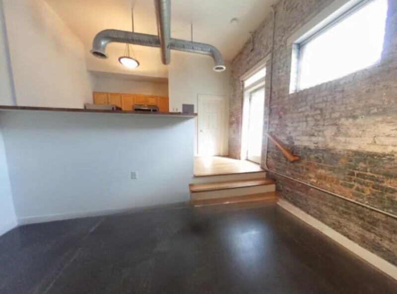 Richmond Condo: 302 Goshen Street