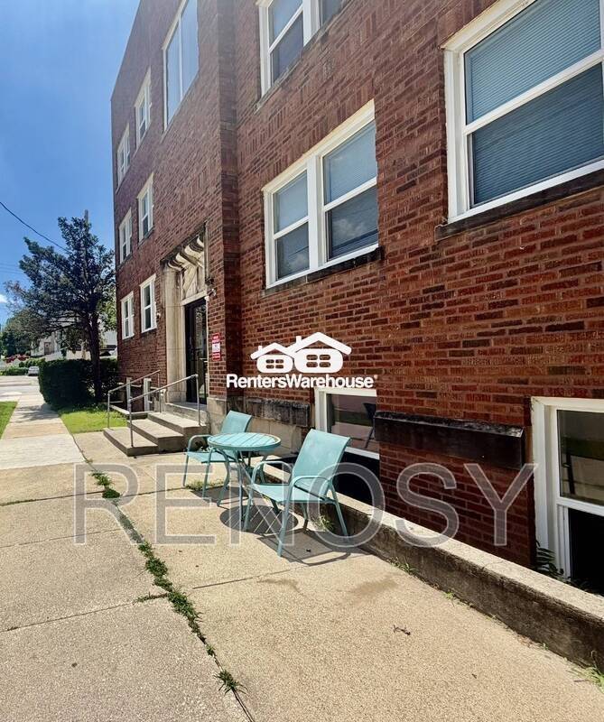 Des Moines House: 3607 Ingersoll Ave