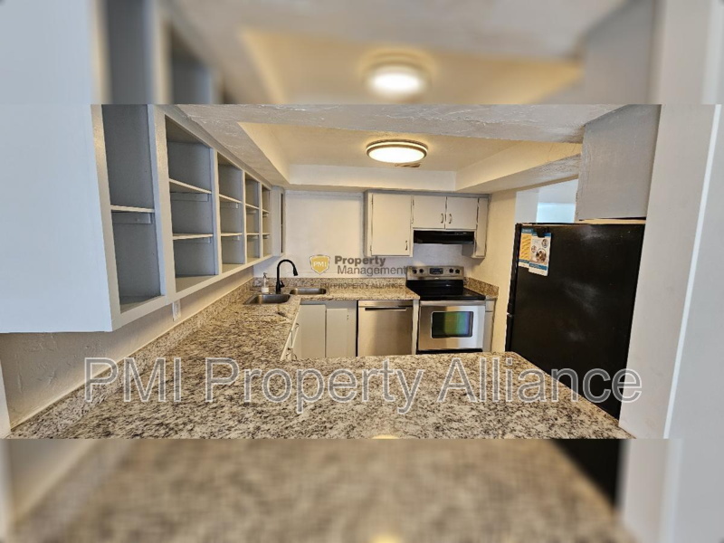 Debary House: 51 Floridana Rd